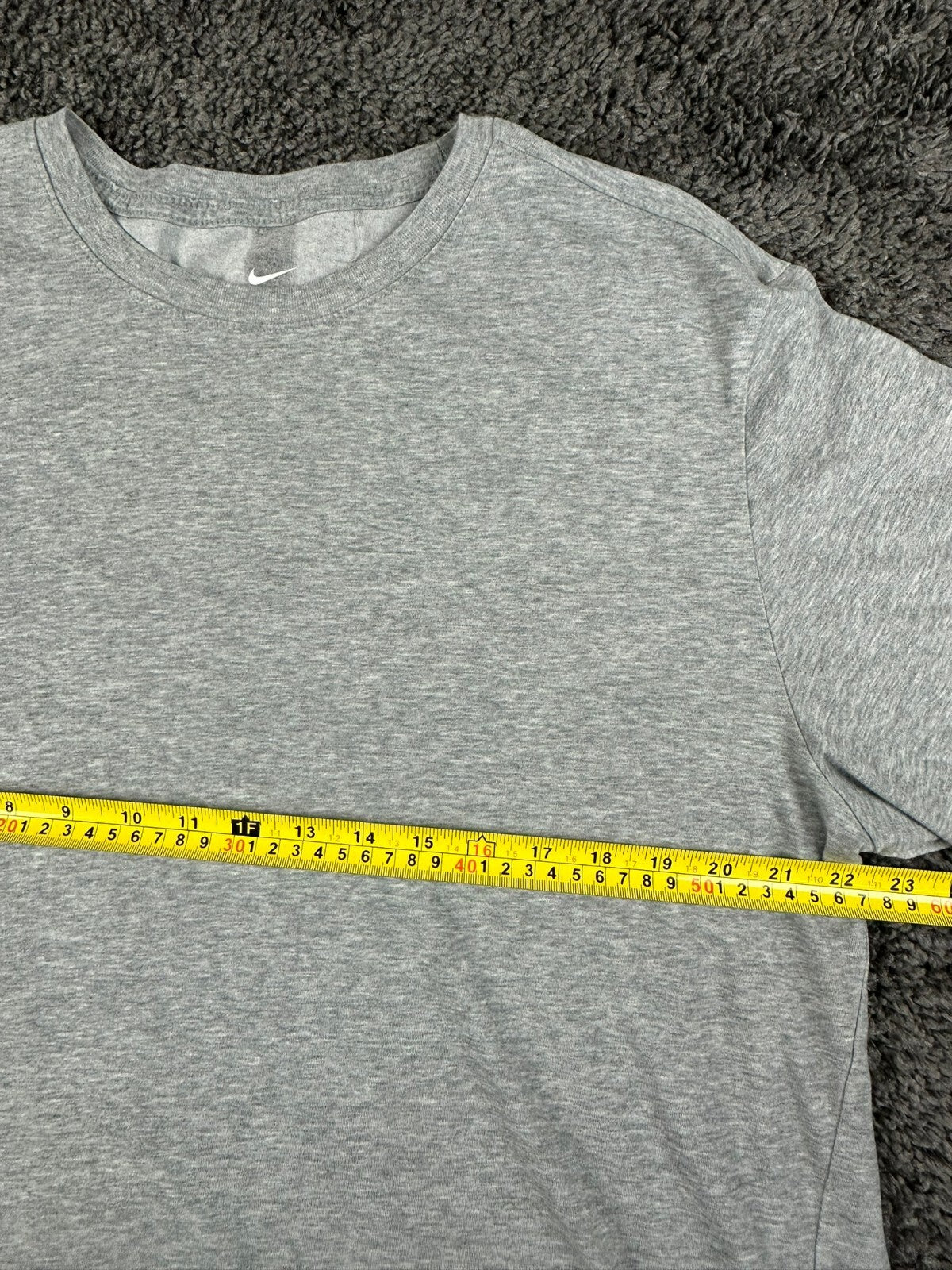 Nike Mens XL Heather Grey Elite World Long Sleeve T-Shirt Dri-Fit