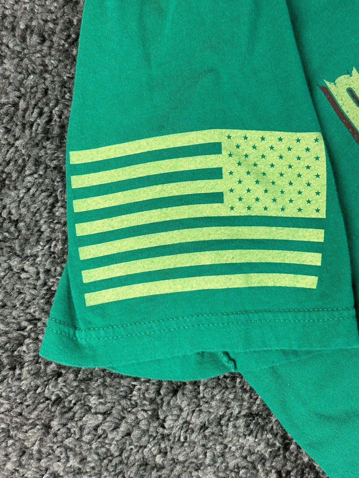 Grunt Style Battle of the Bulge American Flag Military T-Shirt Mens Green Sz XL