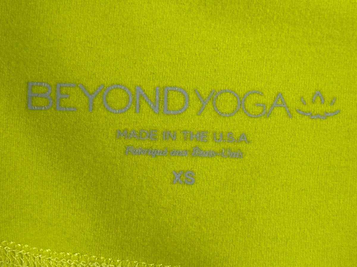 Beyond Yoga Womens XS Neon Yellow Spacedye Square Neck Bra & Midi Legging Set