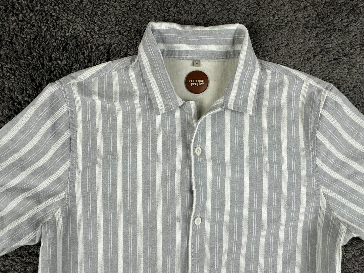 Common People Mens L Grey White Striped Short Sleeve Button Up Shirt
