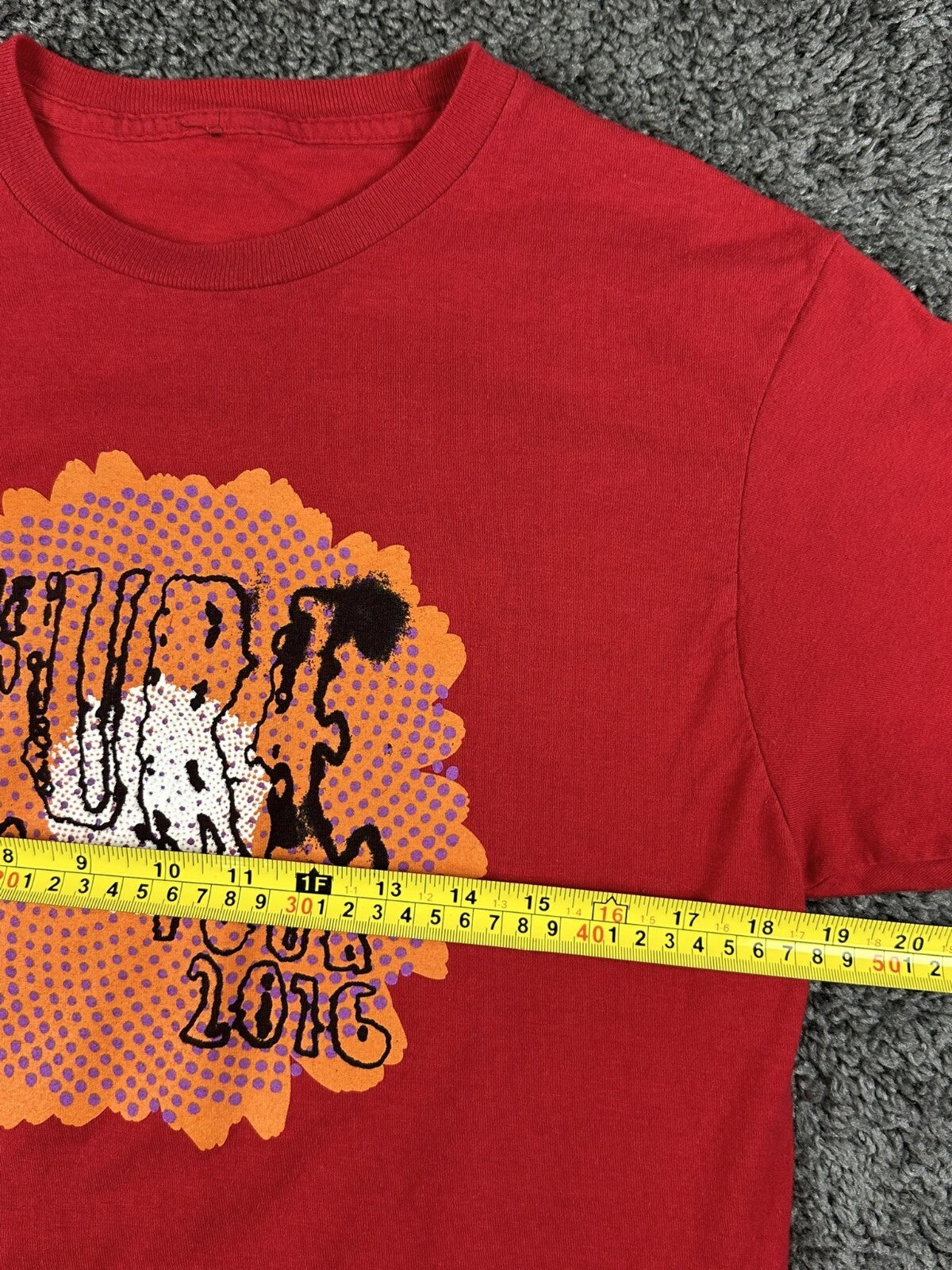 The Cure 2016 North American Tour Concert Band T-Shirt Red Sunburst Mens Medium