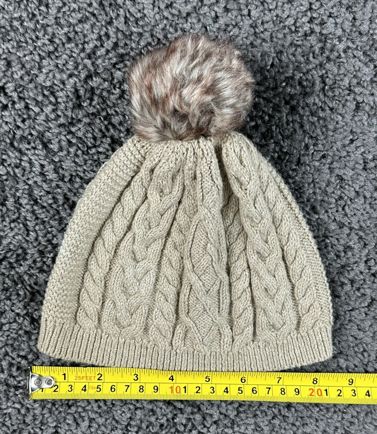Tommy Bahama Girls M 10-12 Beige Cable Knit Sweater Pom Beanie 2 Piece Set