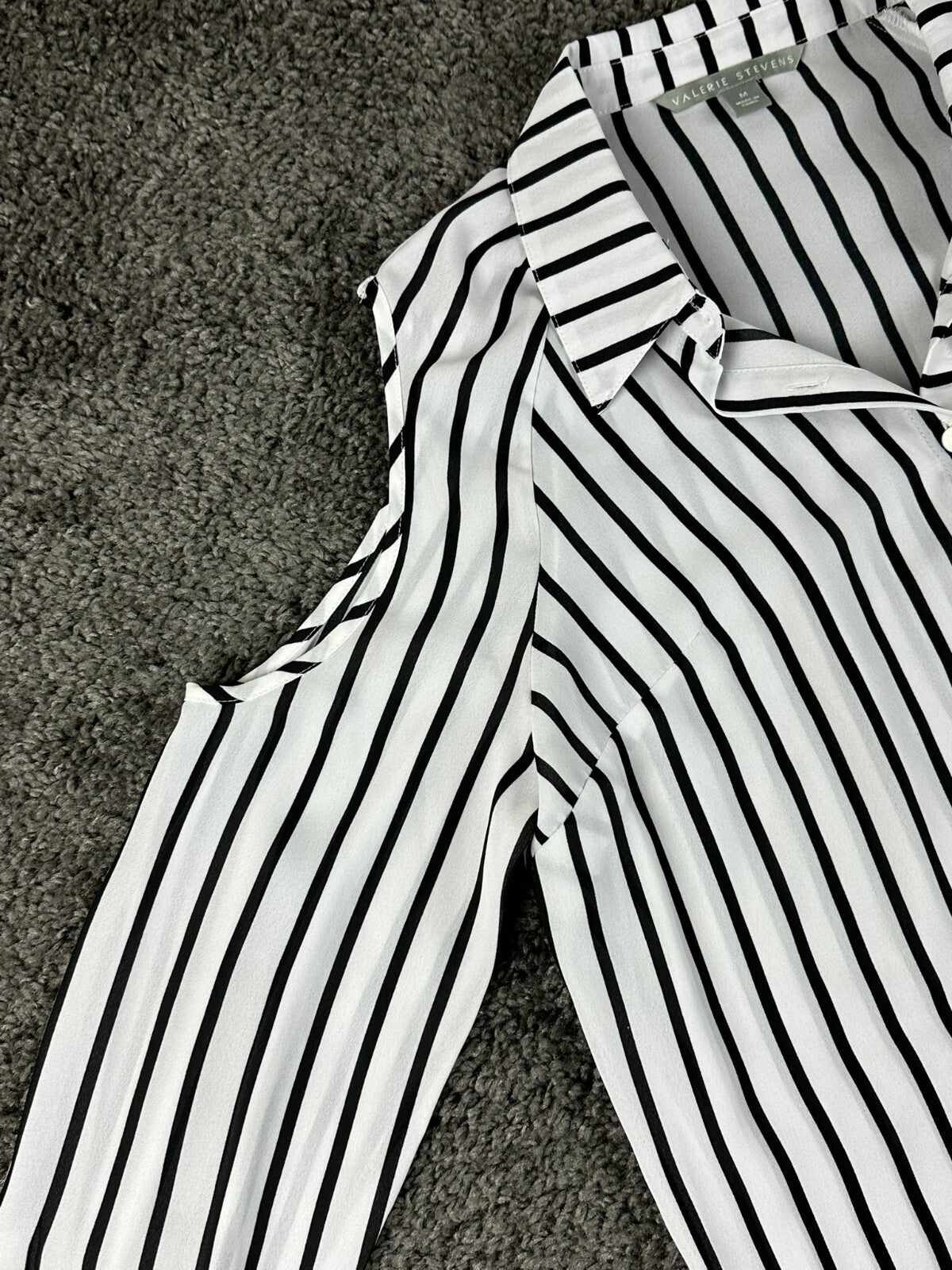 Valerie Stevens Womens Striped Button Up Cold Shoulder Blouse Shirt Sz M NWT