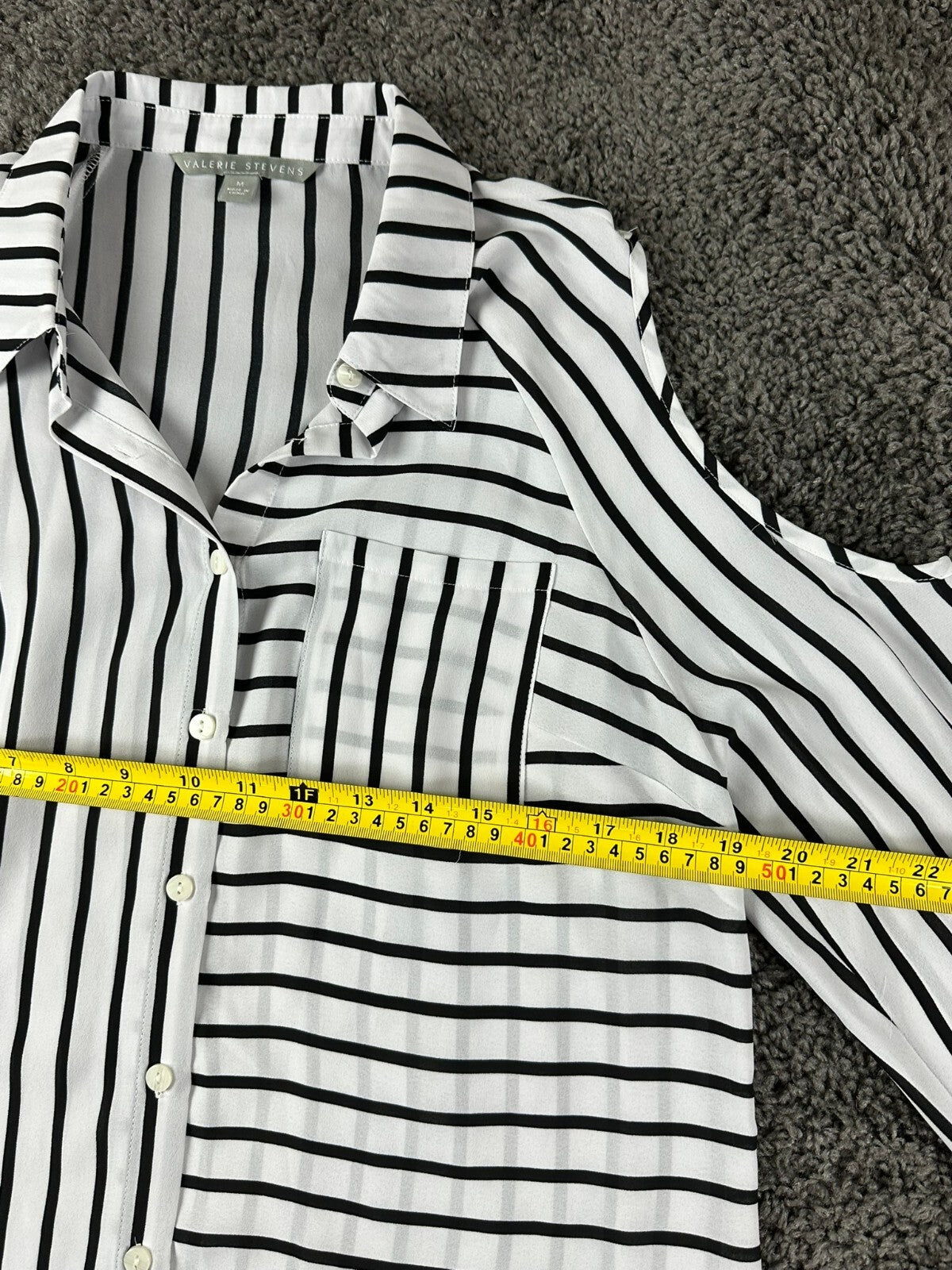 Valerie Stevens Womens Striped Button Up Cold Shoulder Blouse Shirt Sz M NWT