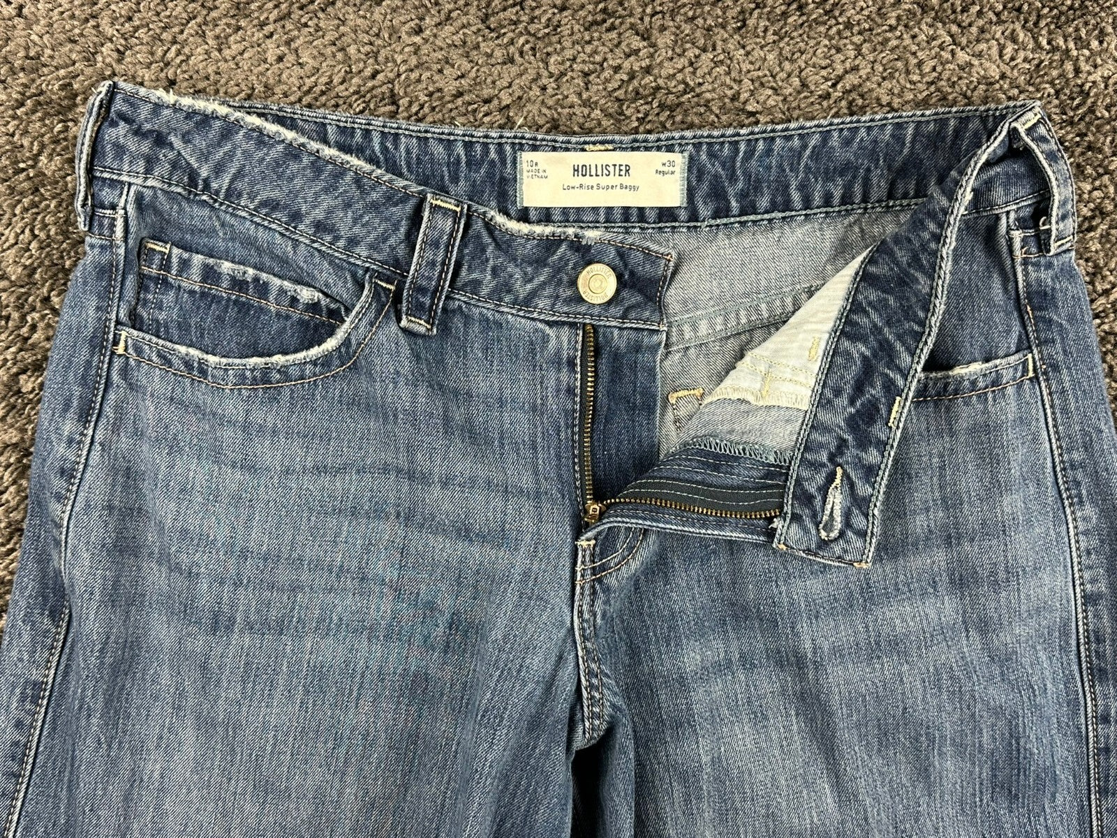 Hollister Low-Rise Super Baggy Jeans Womens Distressed Wide Leg Blue Y2K 10R W30