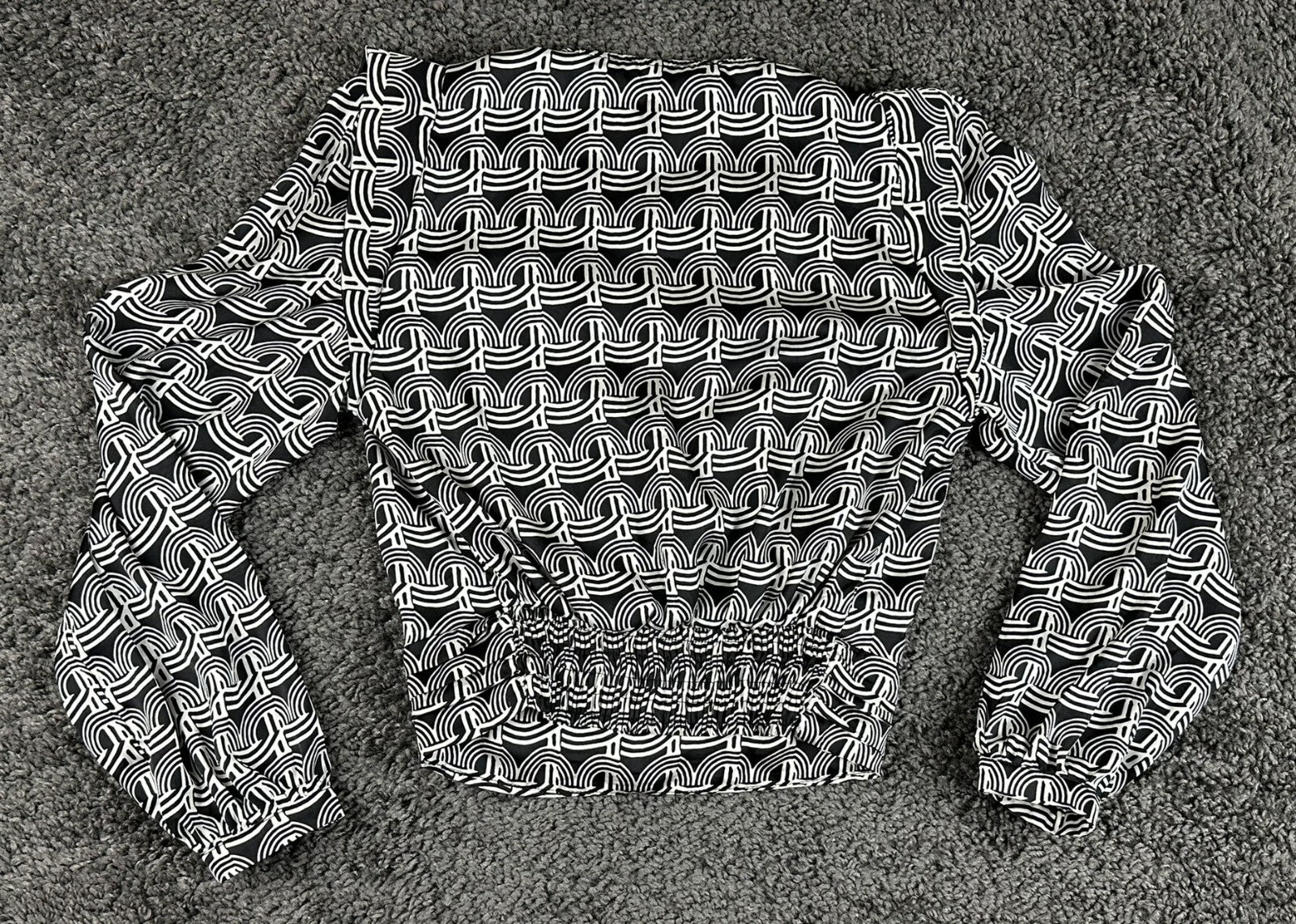 Morgan De Toi Odesir Blouse Black White Geometric Wrap Long Sleeve Top Sz XS 34