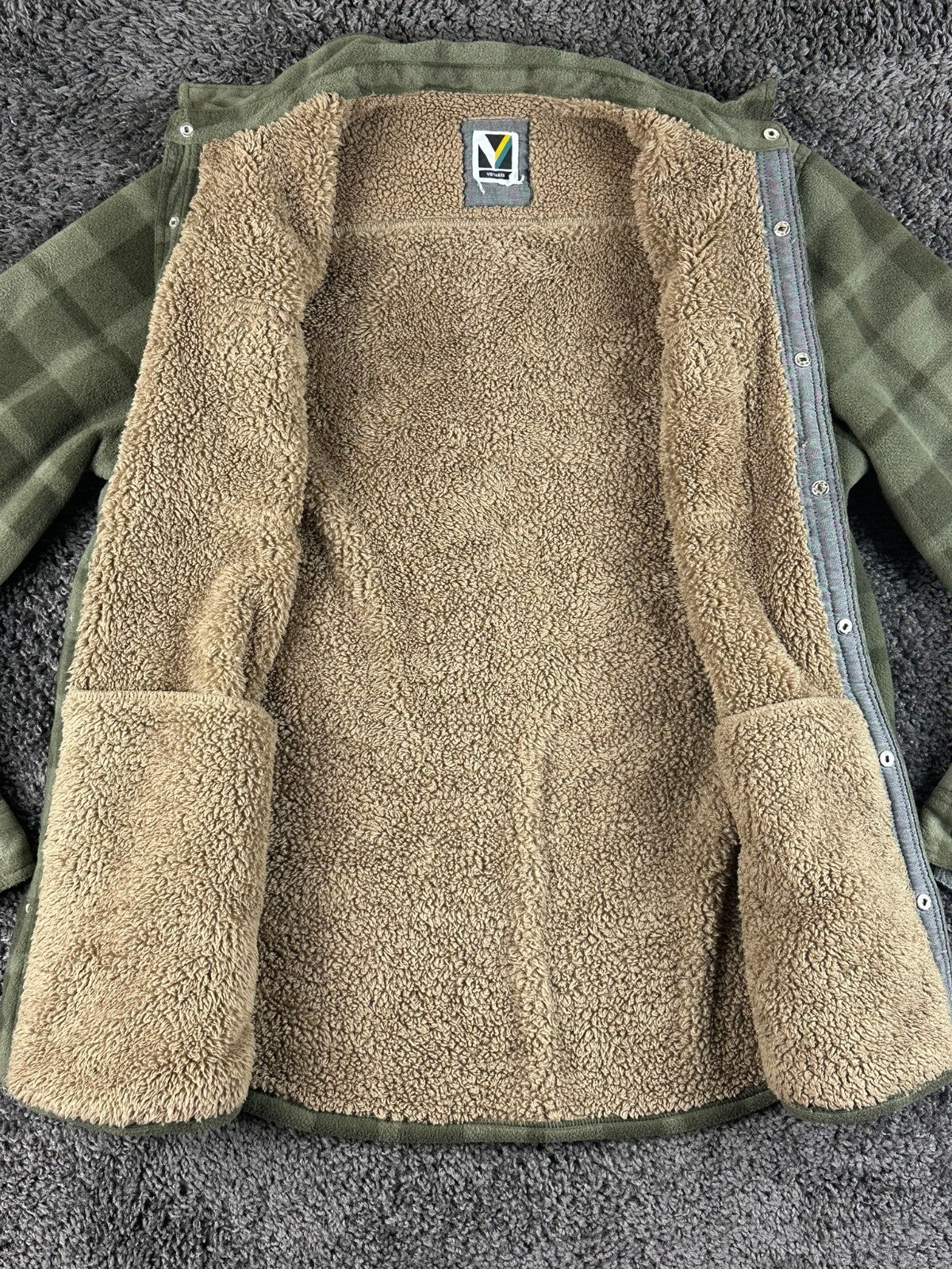 Voyager Mens Green Plaid Sherpa Lined Fleece Shirt Jacket Snap Shacket Sz Large