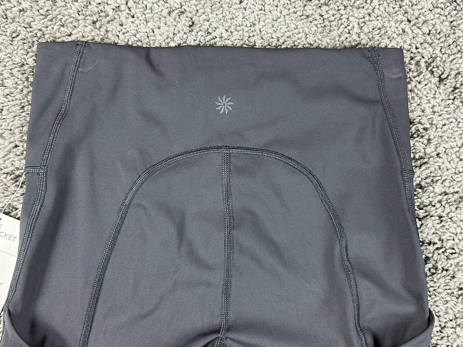 Athleta Ultimate Stash Pocket Capri Leggings Women XS Black High Rise NWT