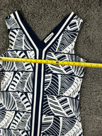 Tommy Bahama Leaf Line Tambour V-Neck Shift Dress M Blue White Tropical Stretch