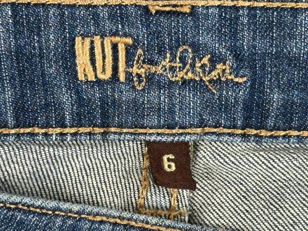 KUT from the Kloth Womens 6 Medium Wash Catherine Boyfriend Jeans