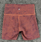 Lululemon Womens 6 Orange Crackle Fast and Free High-Rise Shorts