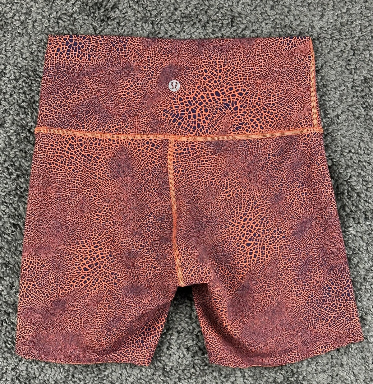 Lululemon Womens 6 Orange Crackle Fast and Free High-Rise Shorts