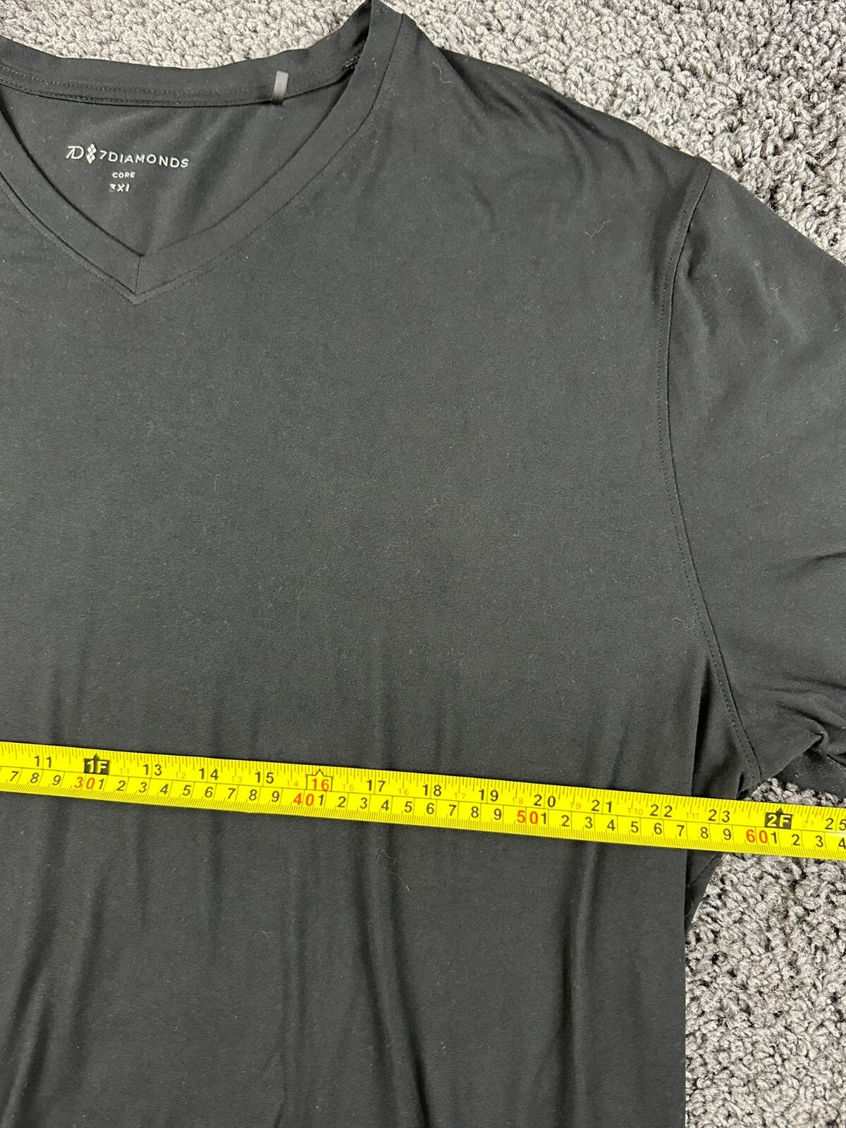 7 Diamonds Core V-Neck Short Sleeve Tee Black Mens Performance T-Shirt Sz 3XL
