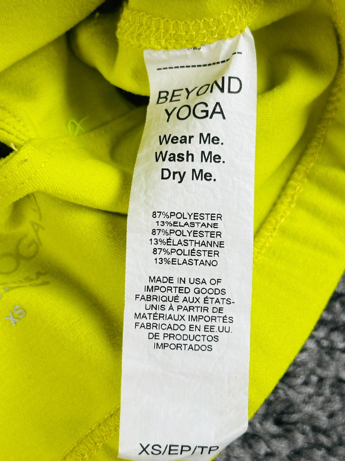 Beyond Yoga Womens XS Neon Yellow Spacedye Square Neck Bra & Midi Legging Set