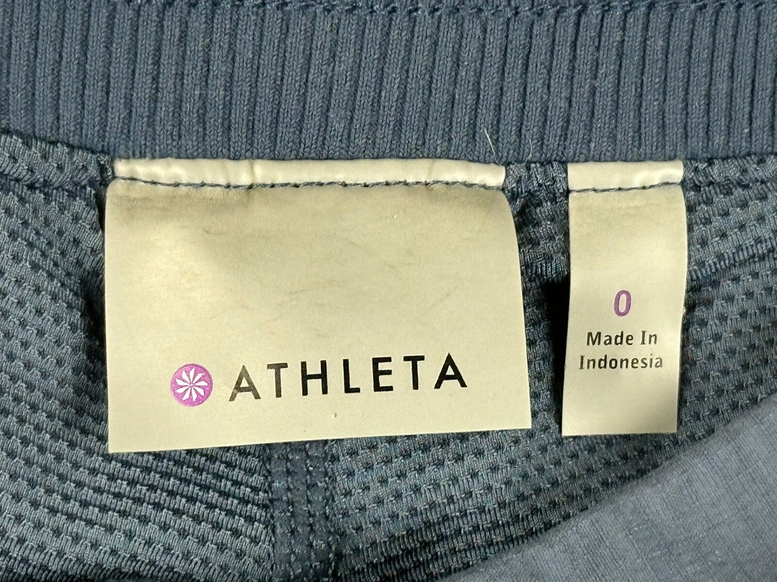 Athleta Trekkie Skort Womens Gray Blue Hiking Travel Skirt Zip Pockets Size 0