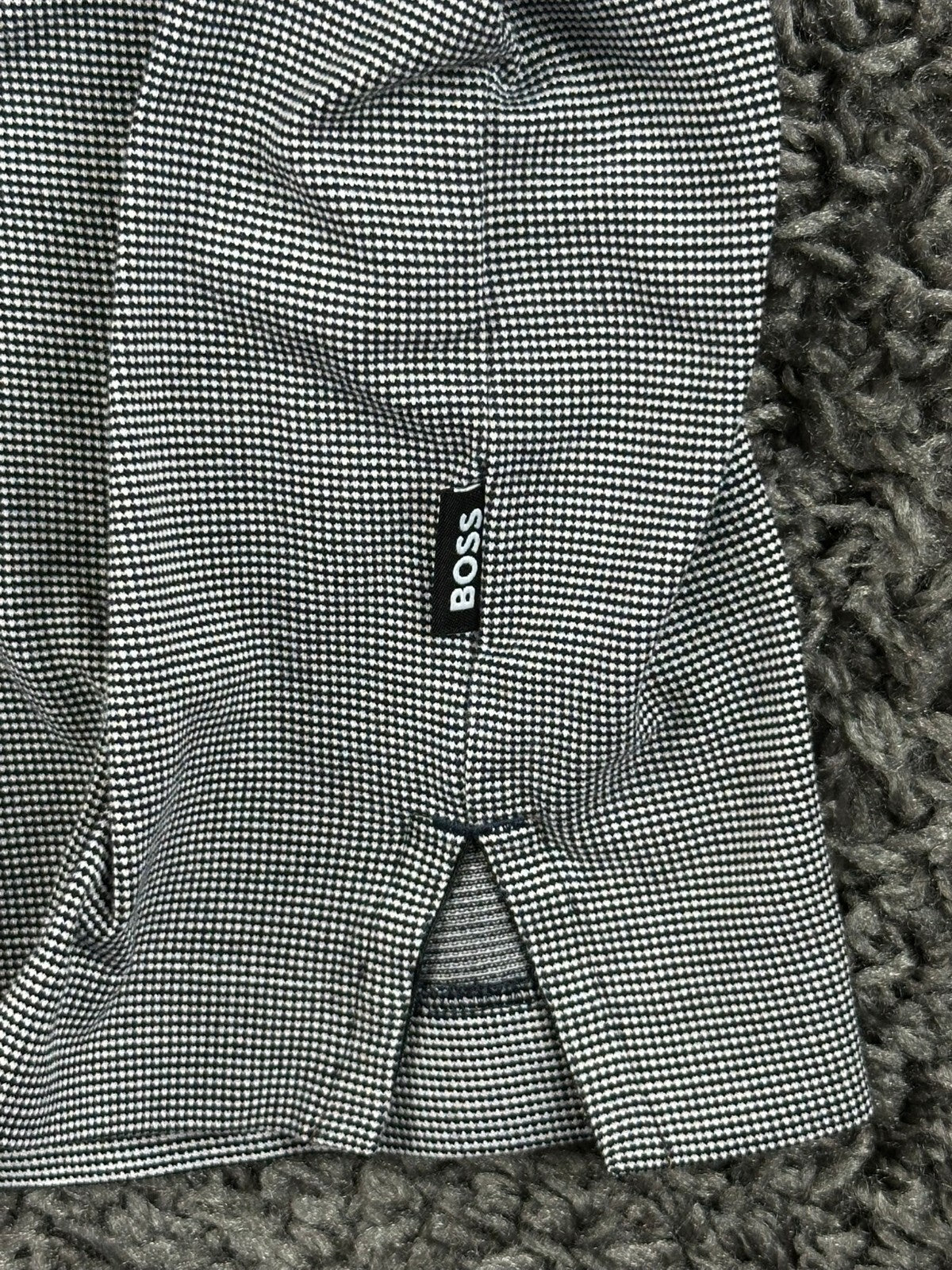 BOSS Hugo Boss Parlay 192 Mercerized Polo Shirt Men Gray Black Micro Pattern M