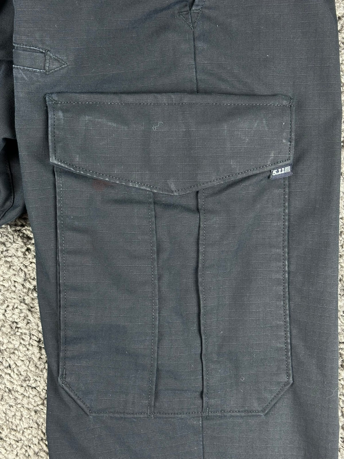 5.11 Tactical Mens 32x34 Black Stryke Ripstop Cargo Pants EMS Work Police