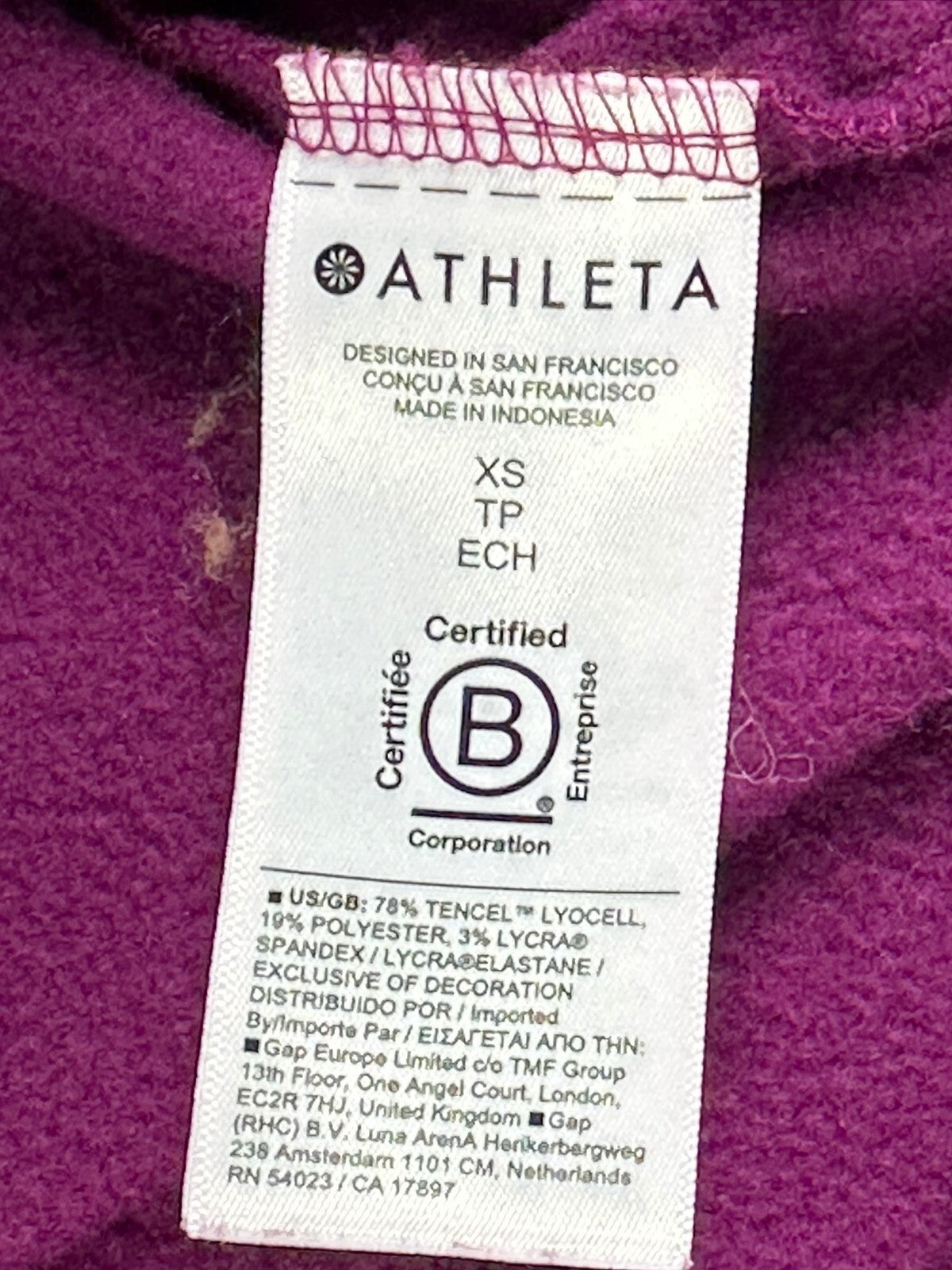 Athleta Womens XS Magenta Purple Coaster Luxe Recover Sweatshirt Thumbholes