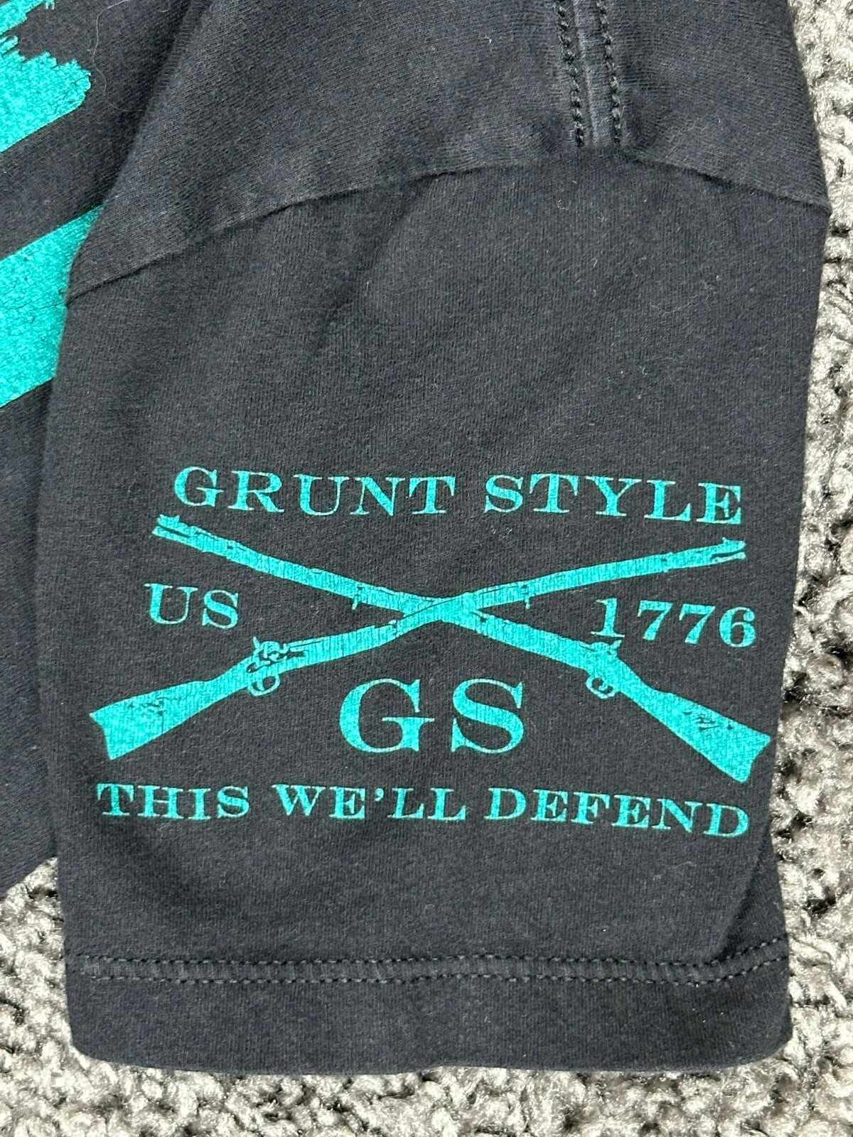 Grunt Style Black Teal Rifle Flag Graphic T Shirt 2nd Amendment USA Sz Youth XL