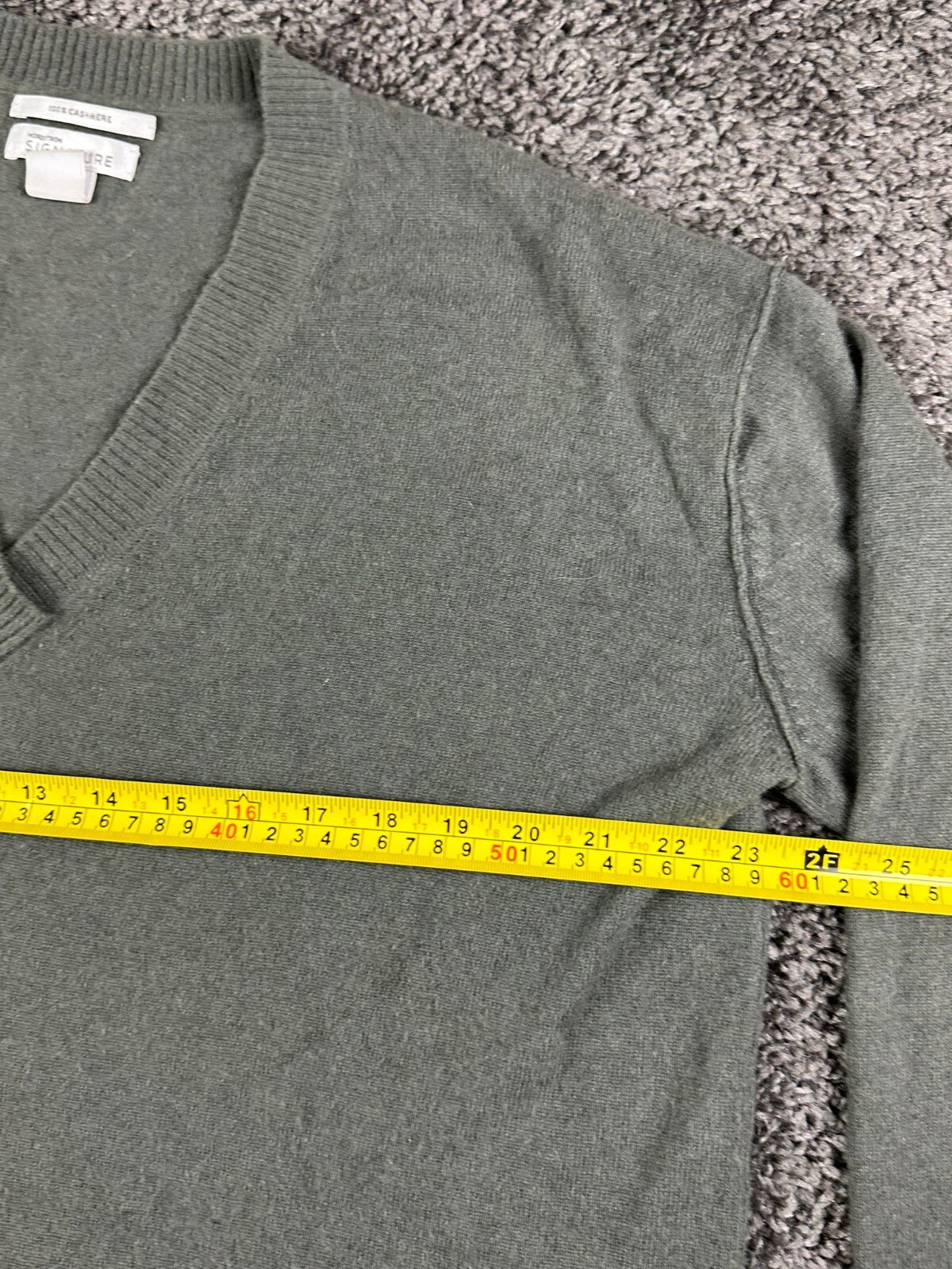Nordstrom Signature Women's XL Green 100% Cashmere V-Neck Pullover Sweater