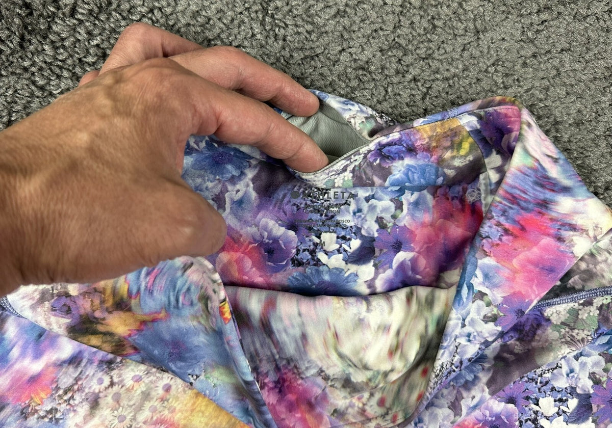 Athleta Elation Capris Floral High Rise Leggings Medium M Activewear