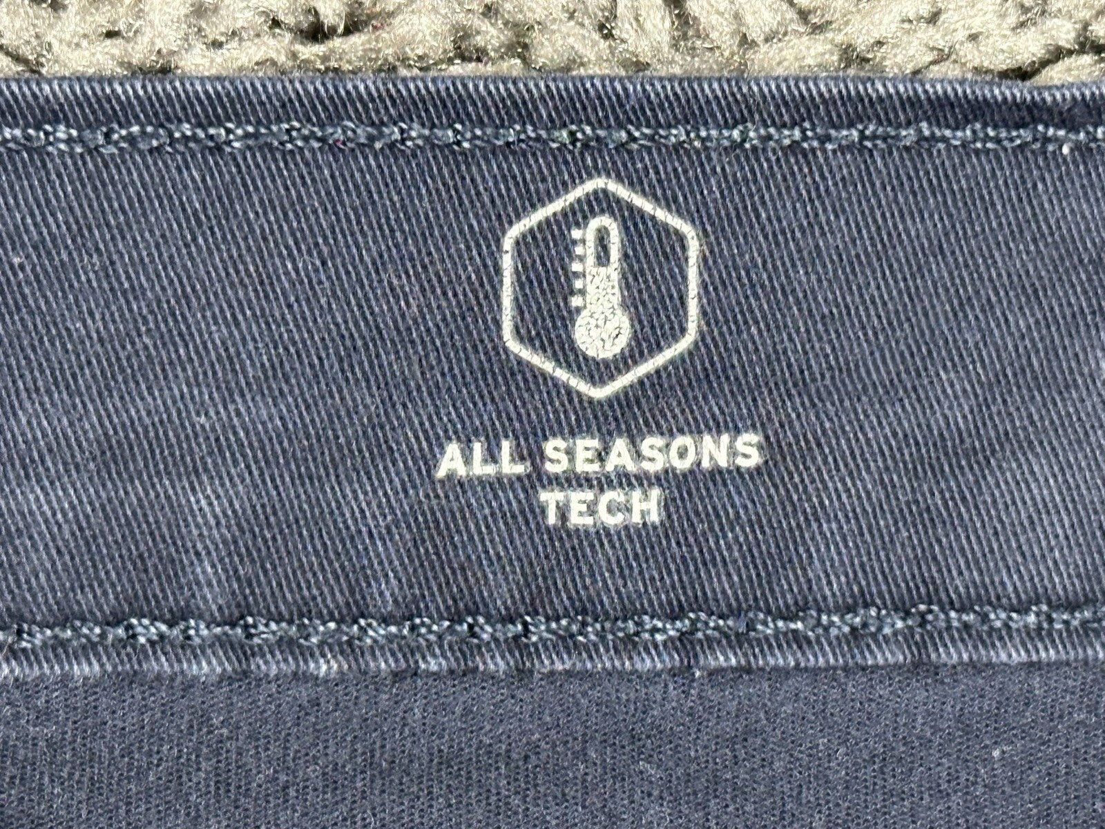 Levis 511 Mens Slim Fit All Seasons Tech Stretch Pants Navy Blue Chino Sz 30x32