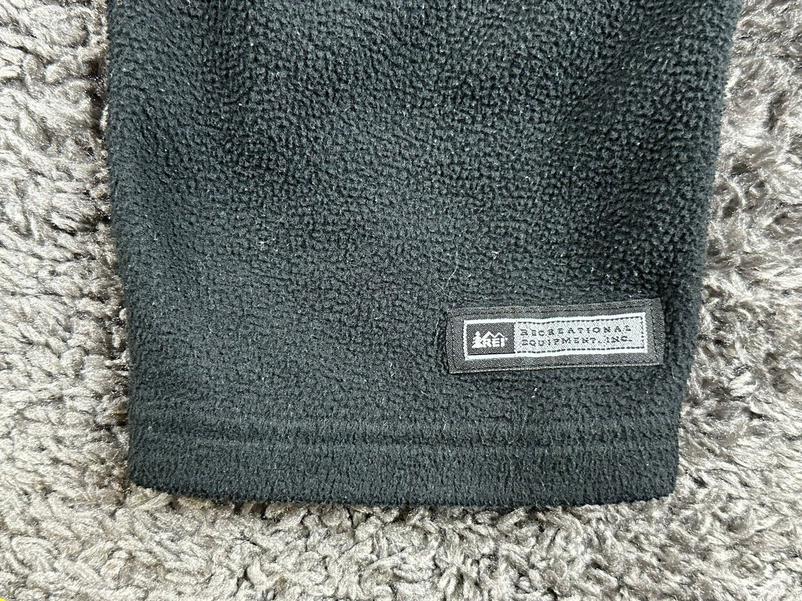 REI Vintage Polartec Fleece Pants Mens M Black Zip Pockets Ankle Zips