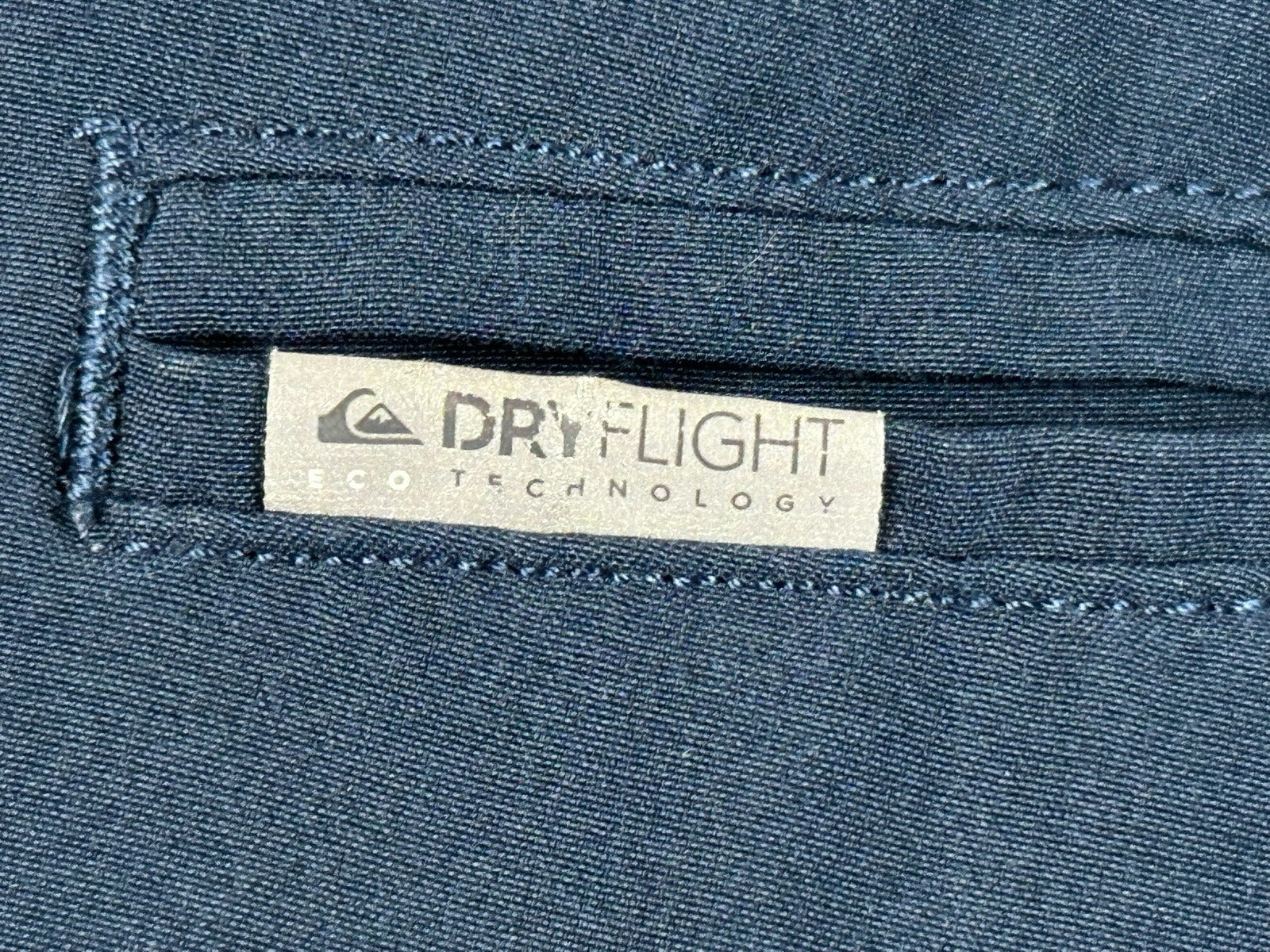 Quiksilver Amphibian Boardshorts Mens 30 Navy DryFlight Hybrid Stretch 9" Inseam