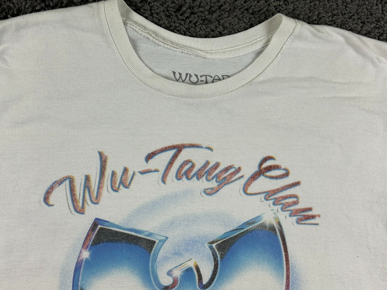 Wu Tang Clan T Shirt Mens Large White Graphic Rap Tee Airbrush Chrome Logo LG