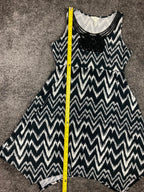 Soma Medium Black White Chevron Ikat Lace Handkerchief Hem Fit Flare Dress