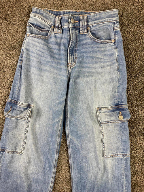 American Eagle AE Super High-Rise Baggy Wide-Leg Cargo Jeans 00 Regular
