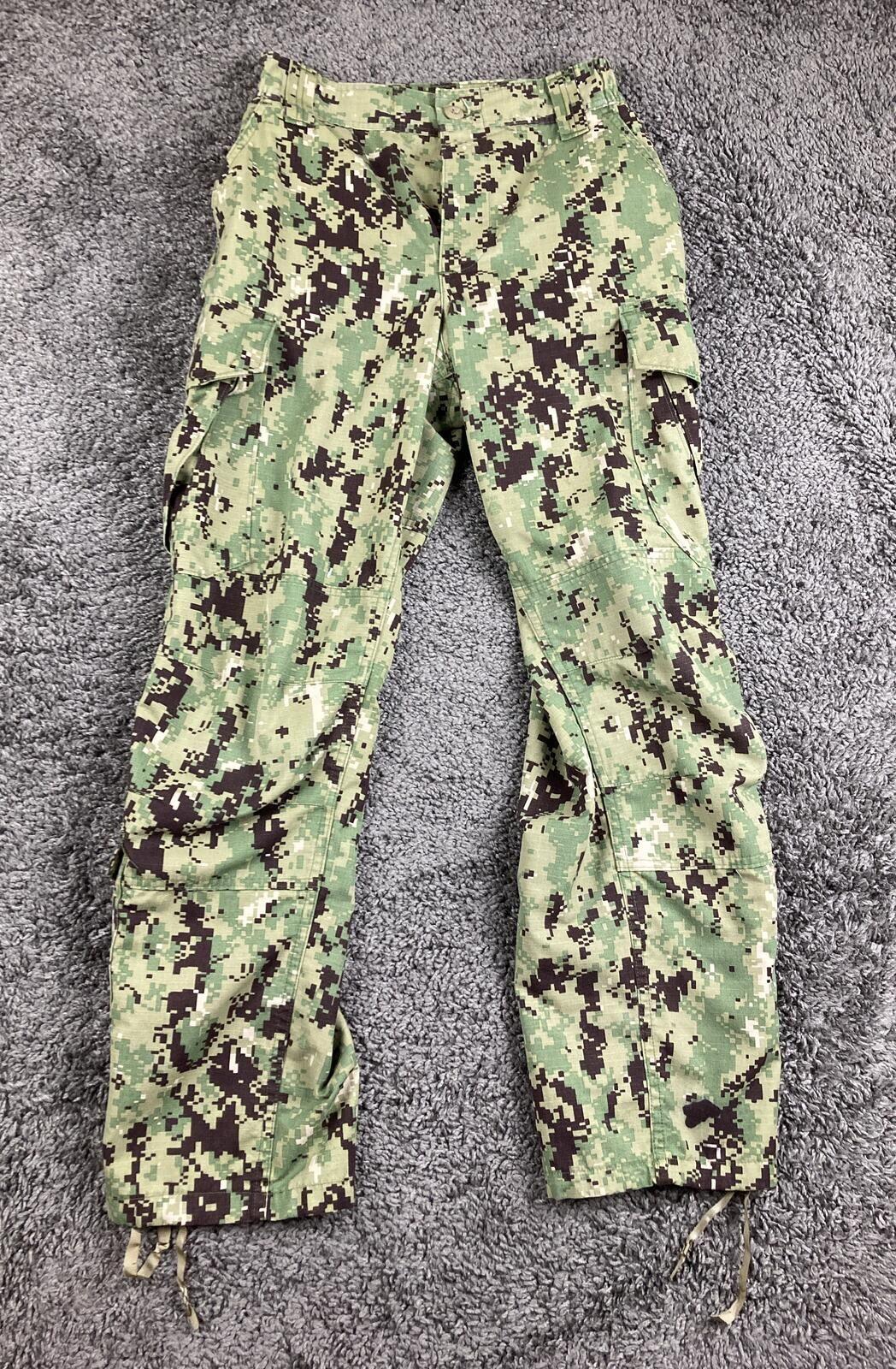US Navy NWU Type III Camo Cargo Trousers Pants Short Digital AOR2 Ripstop Sz S