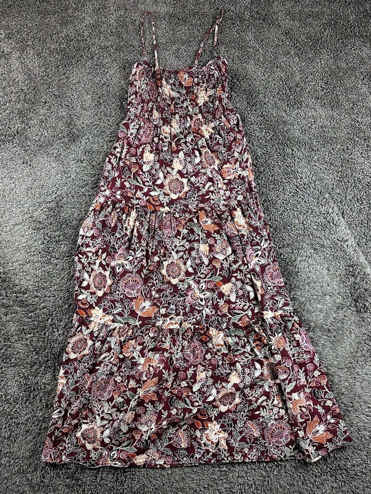 Steve Madden Floral Smocked Maxi Dress S Burgundy Boho Tiered Strappy Sun Dress