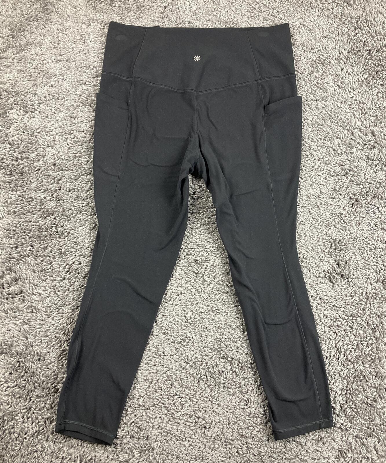 Athleta Salutation Stash Pocket 7/8 Tight Women's Black Leggings Sz Large