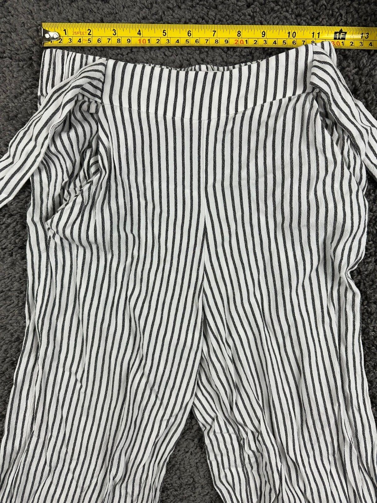 Aritzia Wilfred Faun Pants Womens Striped Wide Leg Cropped Tie Waist Sz XS