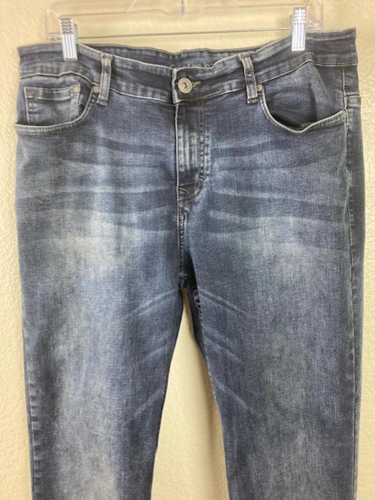 Calvin Klein Jeans Men's Straight Blue  Sz 34x32